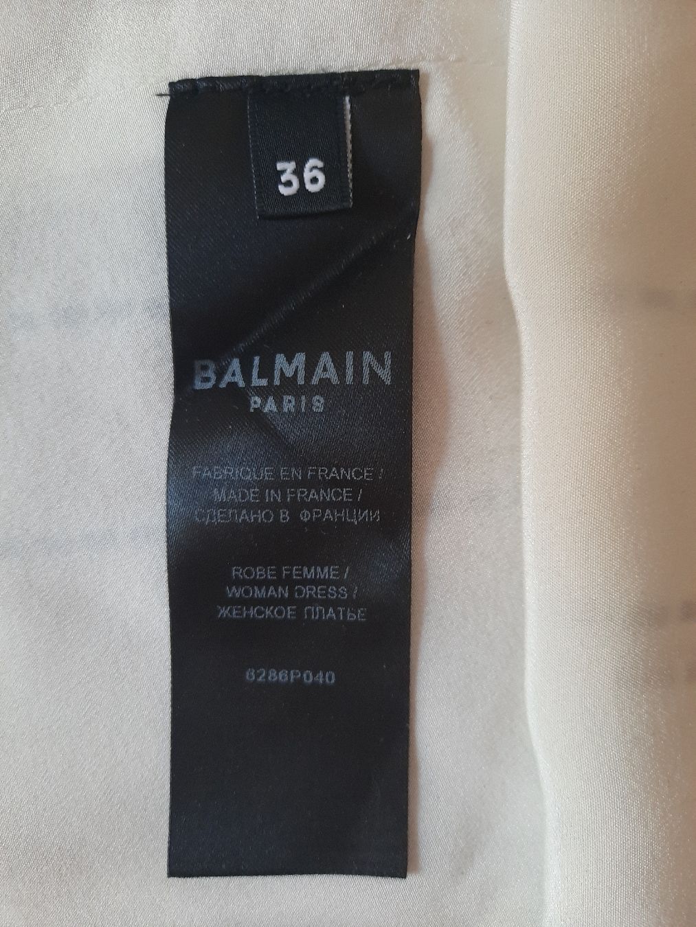 Balmain Vestiti: BALMAIN, PARIS. ROBE 100% SOIE. NEUVE – Nuovo (secondo la descrizione) da Le Locle venduto da marylise01 4
