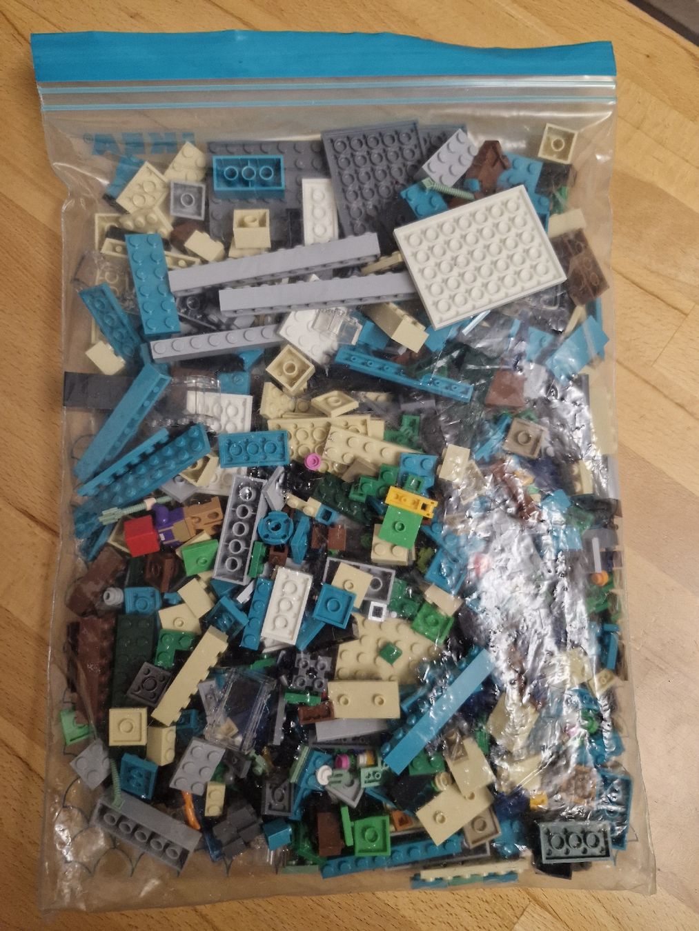 Lego Baukästen: Lego Minecraft Himmelsturm – Gebraucht aus Balgach von sie_zqn7 1