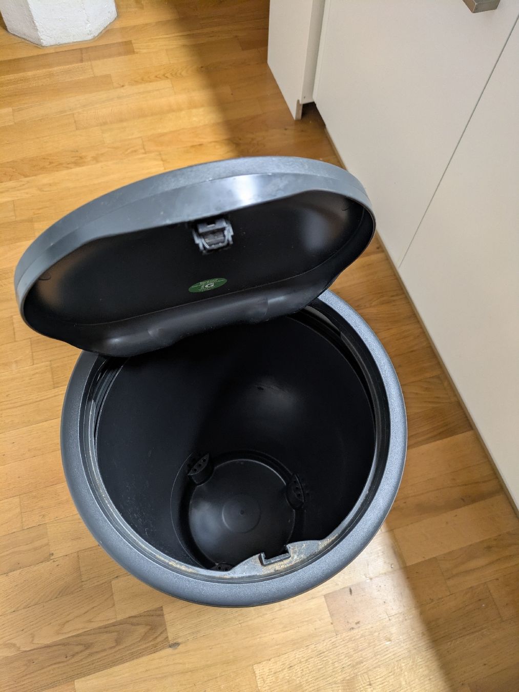 Brabantia Cestini per rifiuti: Brabantia bin 30L – Usato da Zürich venduto da aa_le 1