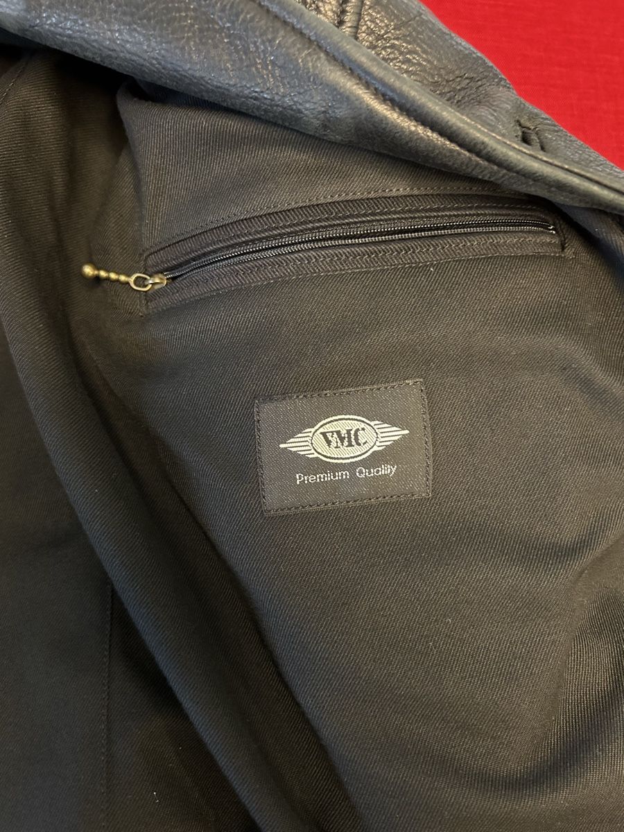 Vestes: Lederjacke – D'occasion à Neerach par Lowland_trading_79 4