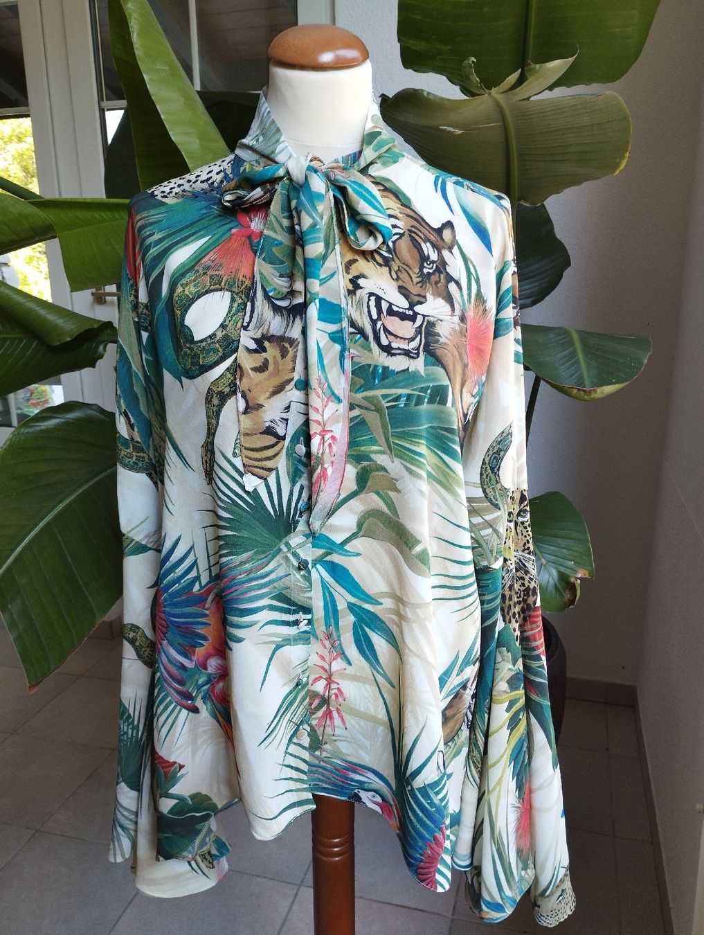 Roberto Cavalli Camicette: Roberto Cavalli Luxus Bluse NP CHF 1647 – Nuovo (secondo la descrizione) da Murg venduto da mar_bkc8 2