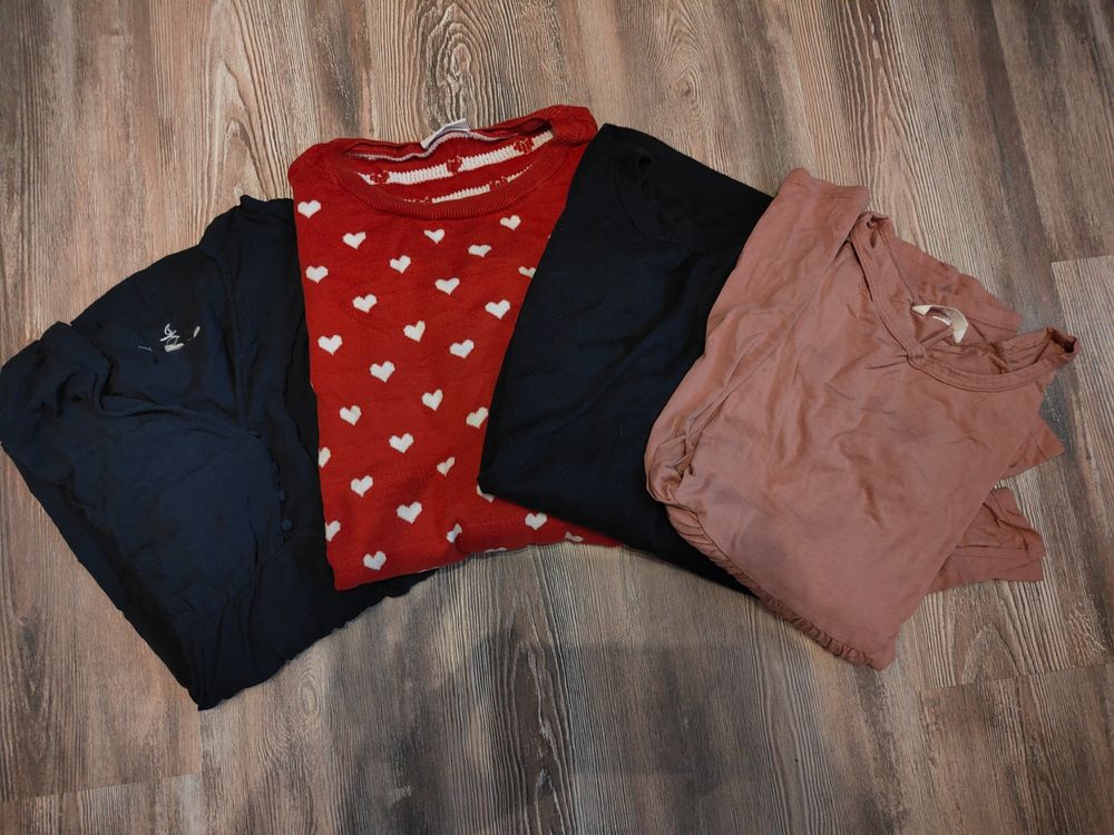 Lots de vêtements: Umstandpullover Gr. XL – D'occasion à Tenniken par Pasci1990