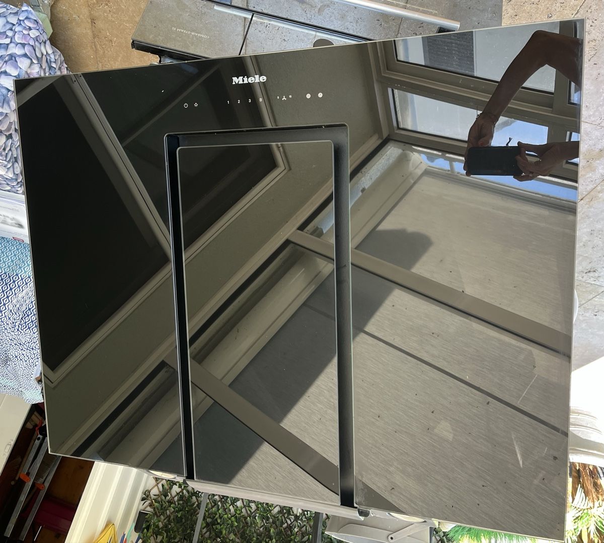 Miele Dampfabzug: Miele Dunstabzugshaube schwarz  – Gebraucht aus Oberglatt ZH von FrauAfro 1
