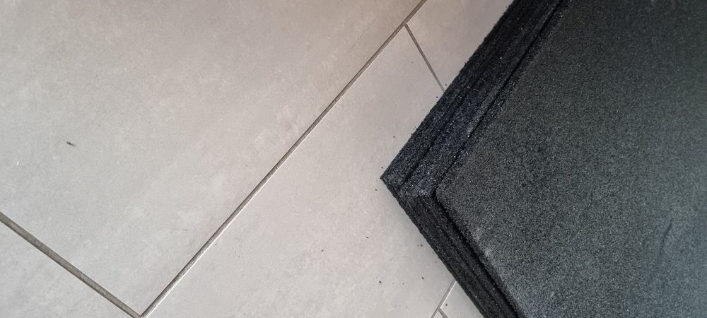 Taurus Bodenmatten: Bodenschutzmatte – Gebraucht aus Zürich von tomm9404 2