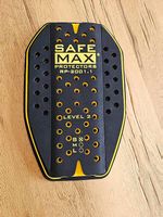 Rückenprotector safe max NEU