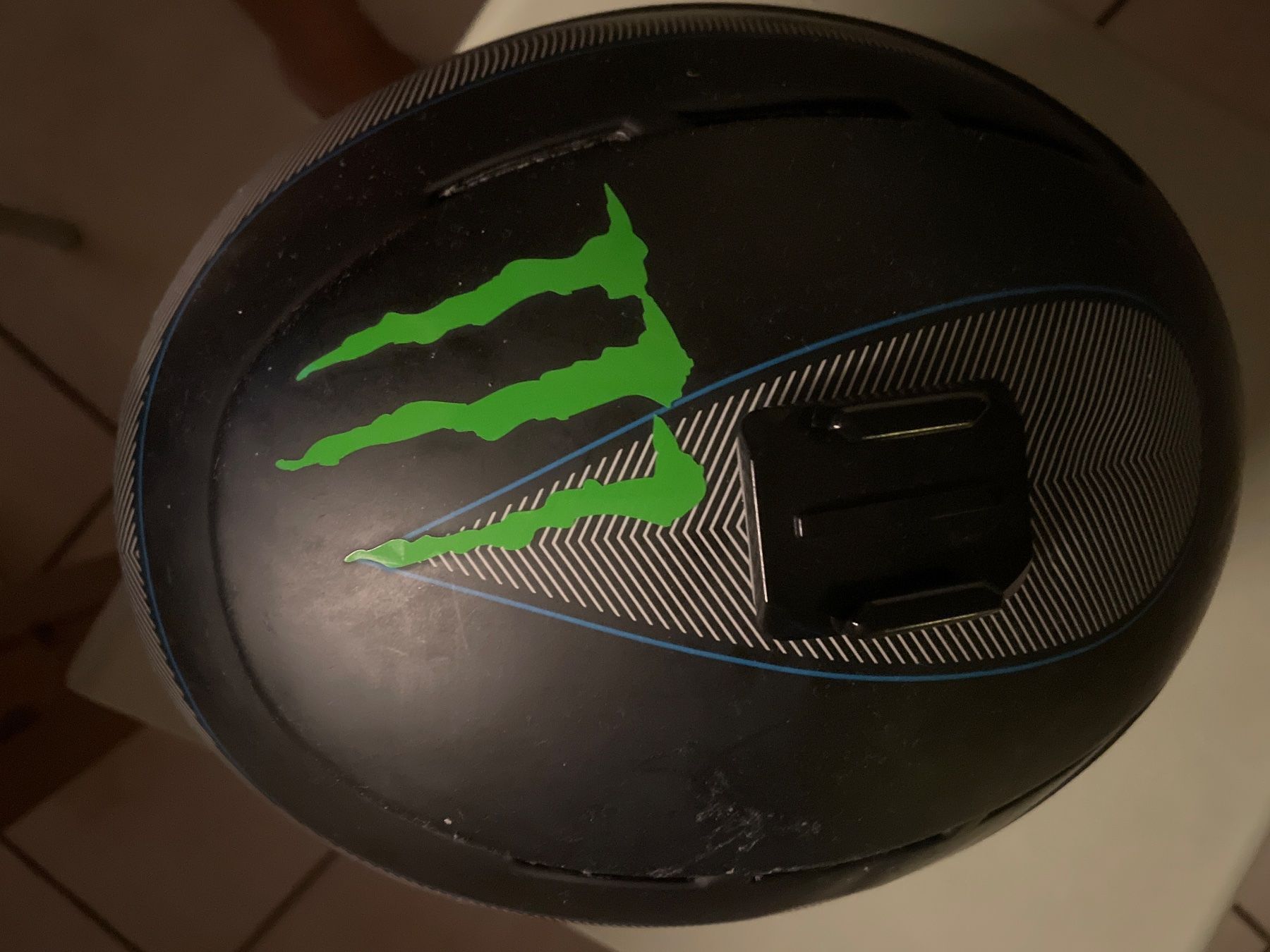 Casques: Schwarzer Celsius Jugend Skihelm 53-55cm – D'occasion à Obergerlafingen par cabo4 3