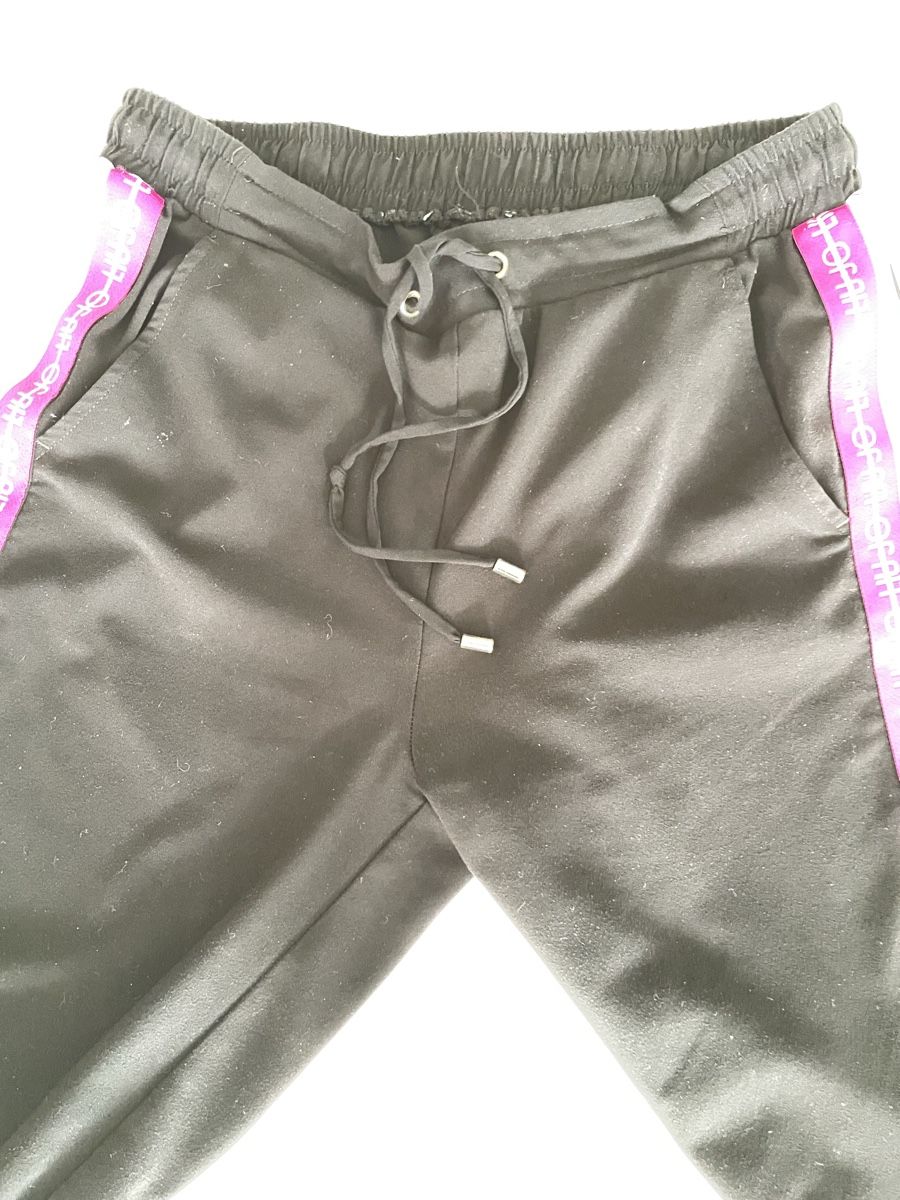 Liu Jo Pantaloni: Liu Jo  Home / Trainer Hose – Usato da Ennetbürgen venduto da scriccolo 2