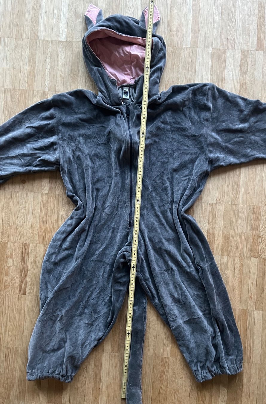 Costumi: Kinder Kostüm Katze Gr. 128- 134 – Usato da St. Gallen venduto da reg_f8h8 3