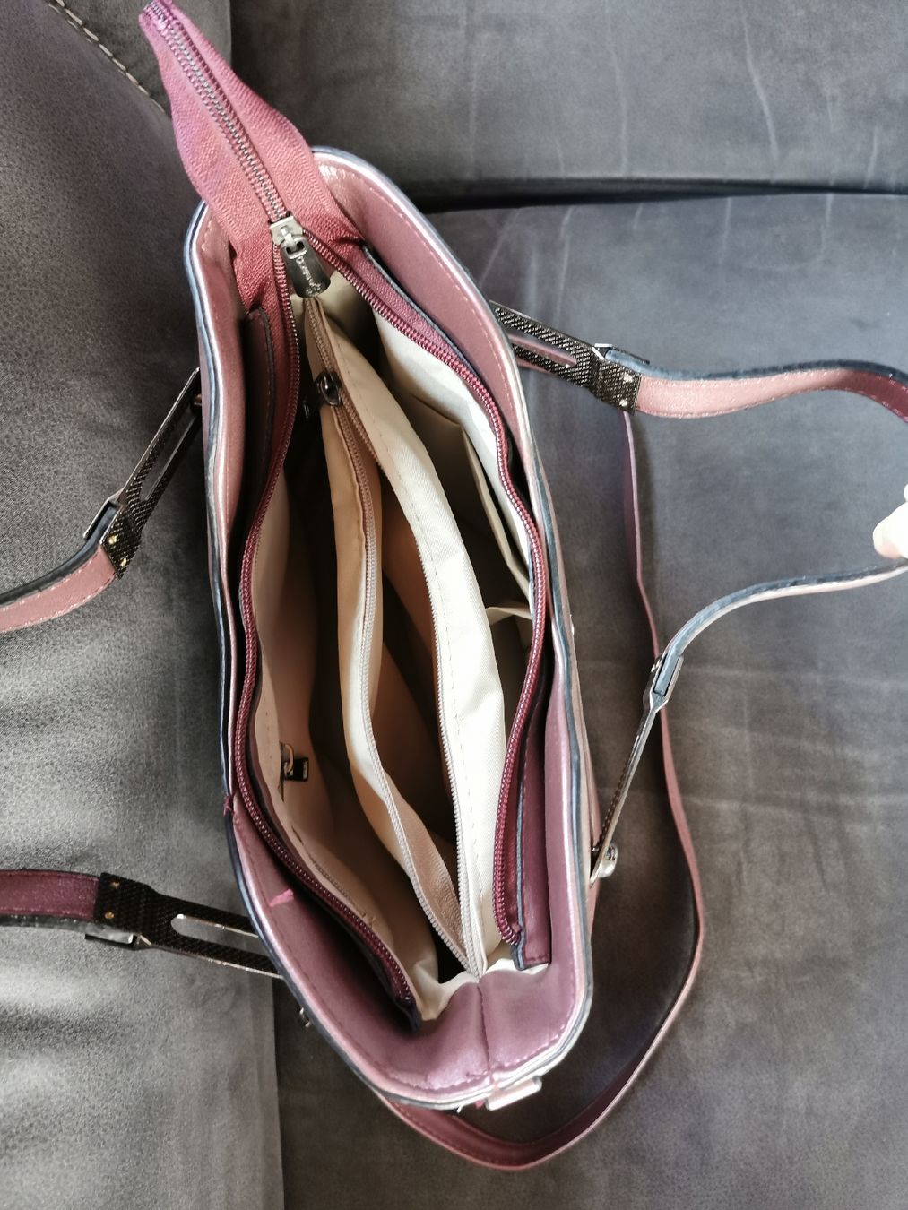 Taschen für Damen: Schöne, nicht echte Tasche – Neu (gemäss Beschreibung) aus Egnach von WalNic 2