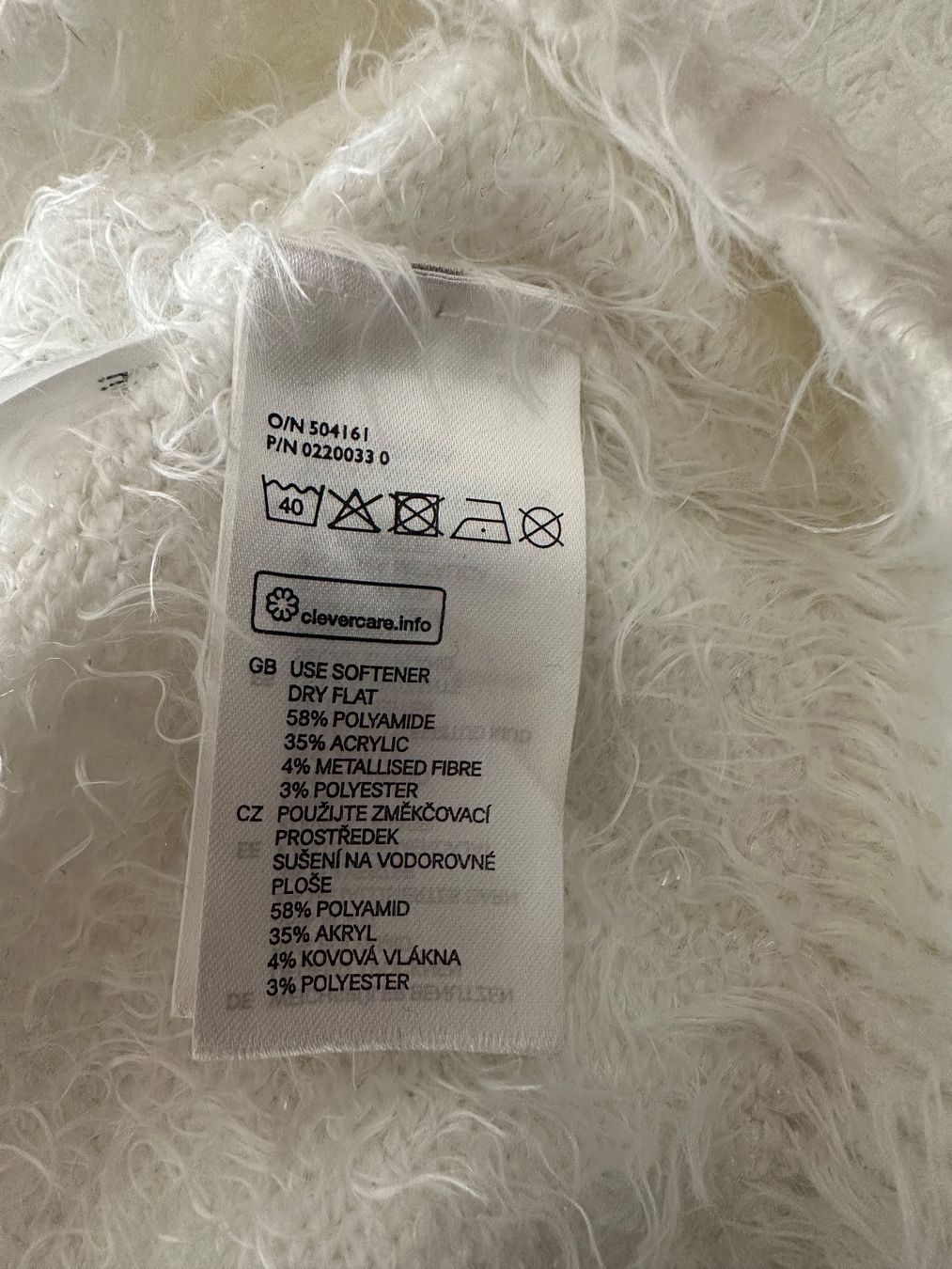 H&M Lotti & Set di vestiti: Kleiderpaket Gr. 128 Pullover und Hose neuwertig! – Usato da Häggenschwil venduto da laesskerc 3