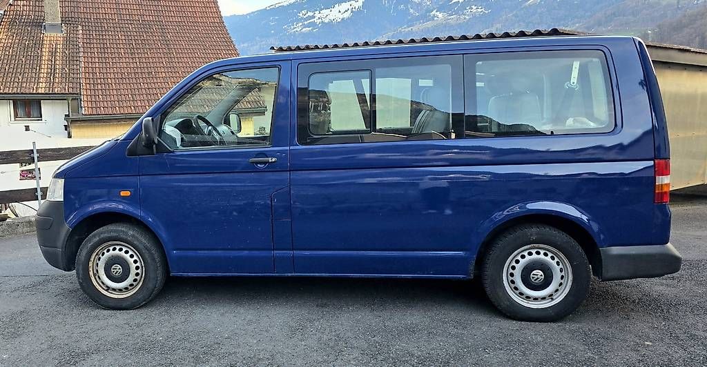 Automobili: VW T5 Caravelle Trend 2.5 TDI – Usato da Heiligkreuz (Mels) venduto da Beyond-Auto 3