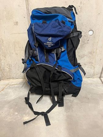 Deuter Aircontact 60+10 Trekkingrucksack gebraucht 90 CHF