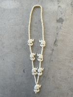 Kette mit Elefantenmotiven ev. aus Elfenbein