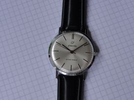 Armbanduhr ENICAR