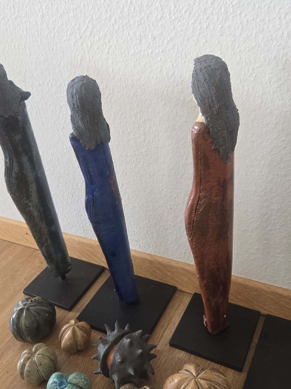 Sculture & Statue: Silvia Pluss Keramik 4 Figuren & Kermaikobjekte – Nuovo (secondo la descrizione) da Stüsslingen venduto da Johara2010 8