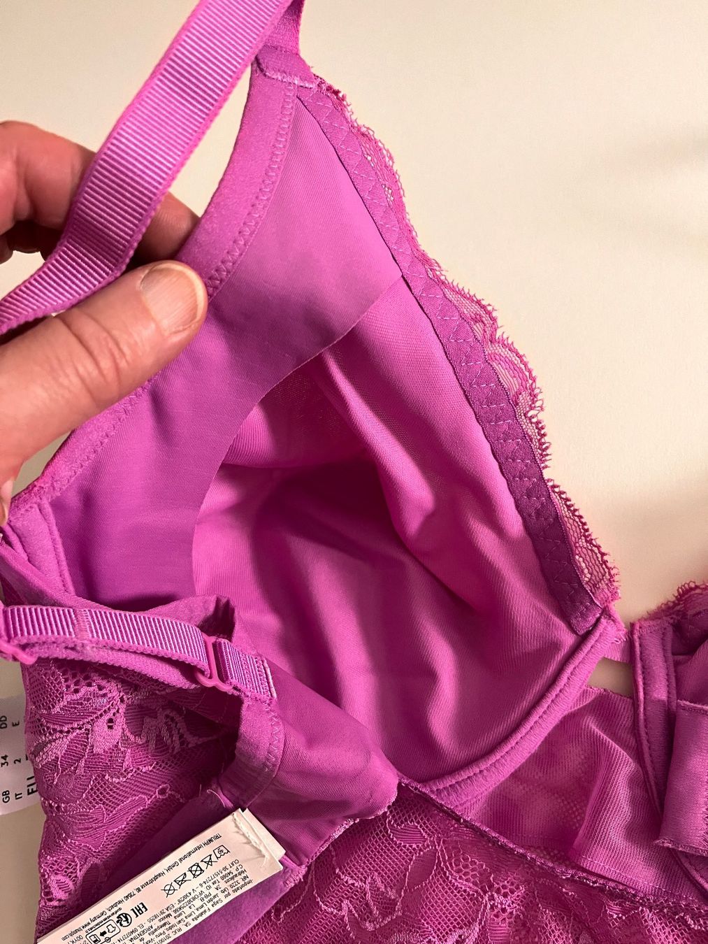 Triumph Sonstige Unterwäsche: TRIUMPH, Bustier Amourette Charm, Grösse 75E, Farbe Pink – Neu und originalverpackt aus Rudolfstetten von gst_g7xl 5