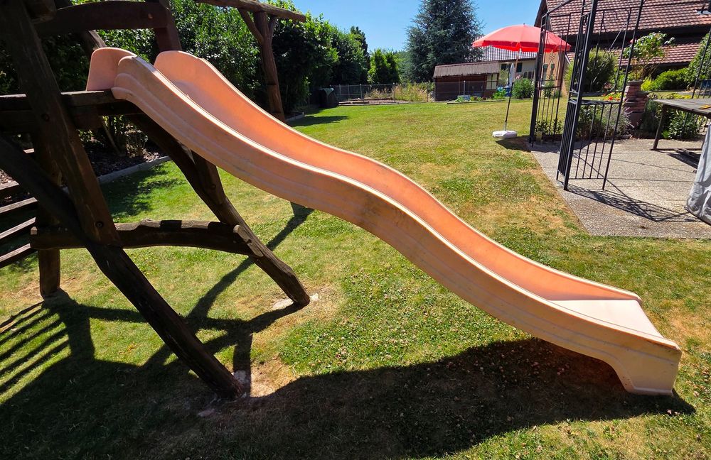 Toboggan à vagues de 3m (D'occasion) à Corserey pour CHF 50 – retrait ...