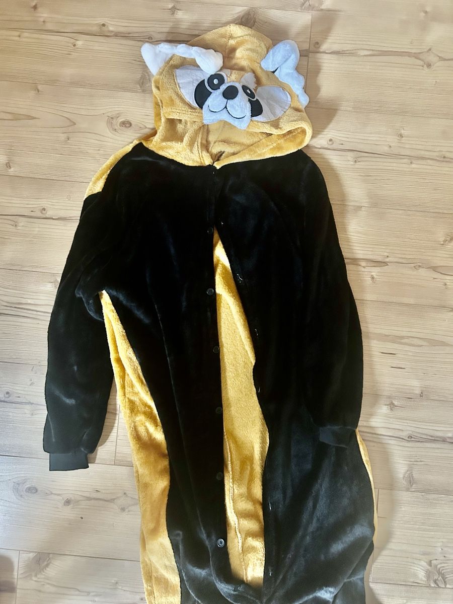 Costumi: Waschbär costume for adults – Usato da Belp venduto da jan_6yvx 1