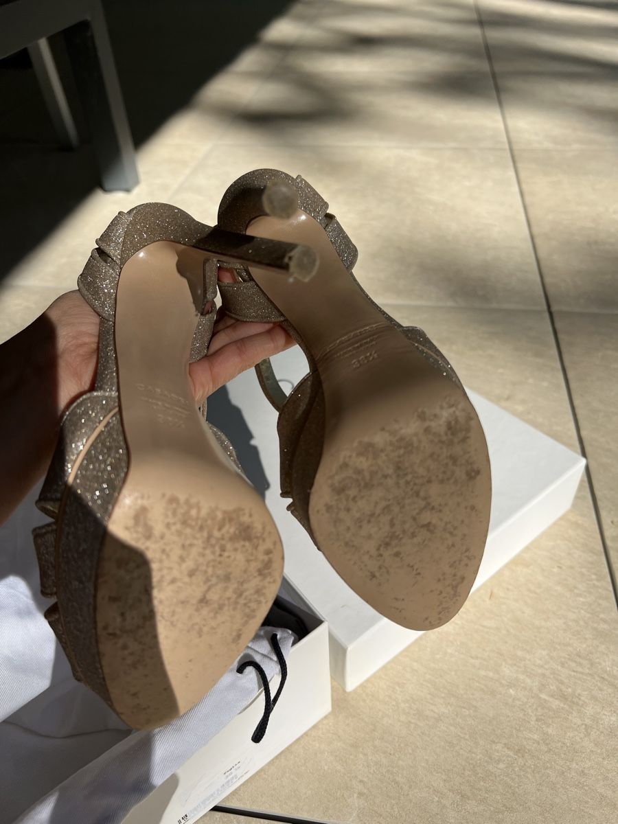 Casadei Scarpe da donna: Casadei Platform Heels, Size 38.5, platinum – Nuovo (secondo la descrizione) da Corsier GE venduto da Karol_save_planet 7