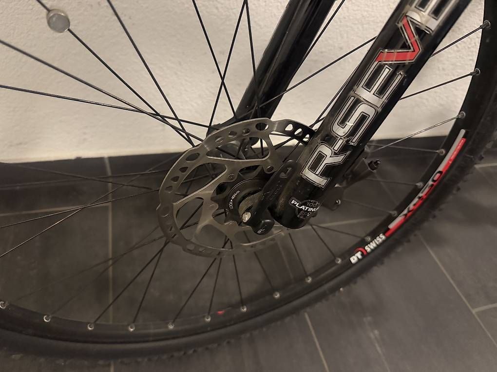 Pezzi di ricambio: Quest Aggressor mit Ritchey Lenker und Continental Pneu – Usato da Oberwil-Lieli venduto da ddoron 3