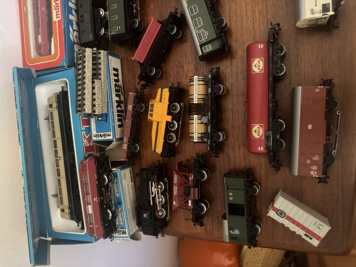 Märklin Modelleisenbahnen: Lot locomotives etc marklin – Gebraucht aus Vésenaz von Angela.C3 1