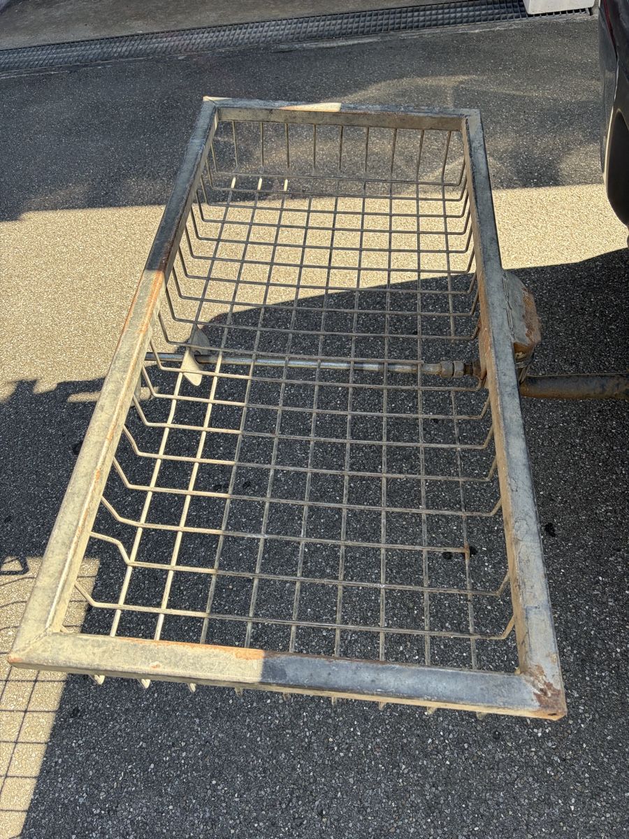 Toutes les pièces détachées: Metallgestell Anhänger 100x50cm gebraucht – D'occasion à Luzern par Mulli8 1