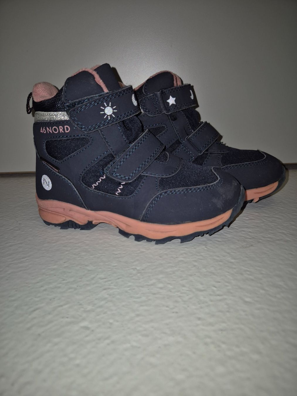 46 Nord Scarpe per ragazze: 46 NORD Wanderschuhe Gr. 28 – Nuovo (secondo la descrizione) da Altendorf venduto da caj_hry2 1