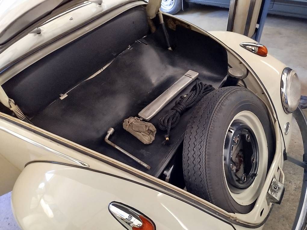 Autos: VW Käfer Export de Luxe – Gebraucht aus Weinfelden von Bessi_01 4