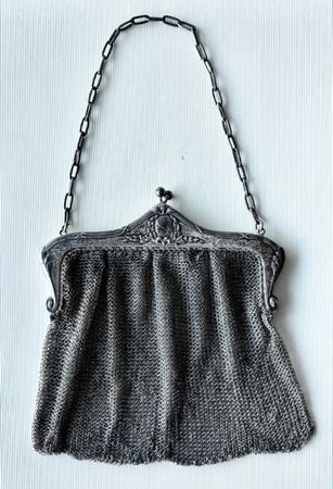 Sac Bandoulière Vintage En Cuir Blanc - Ancien, Très Bon état, Style Rétro