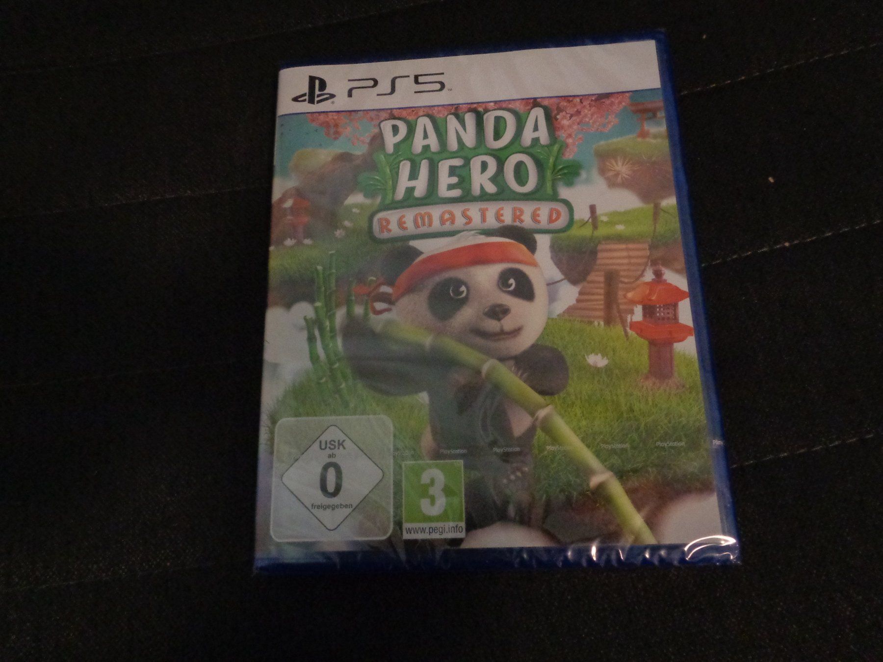 Spiele: Panda Hero Remastered PS5 NEUWARE – Gebraucht aus Olten von Disc-Ausverkauf