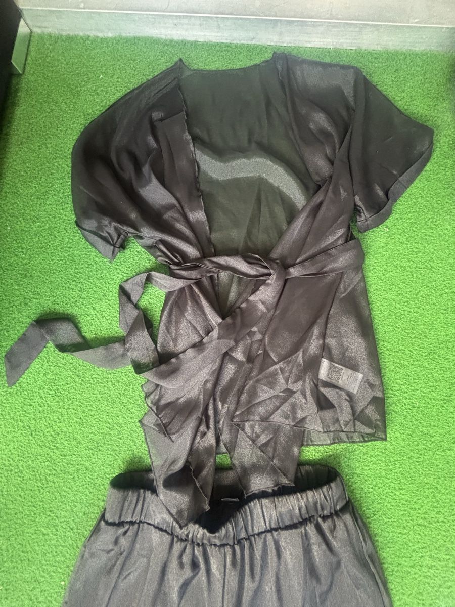 Lots de vêtements: Zweiteiler gr.M – Neuf (Voir description) à Zug par Biki72 1