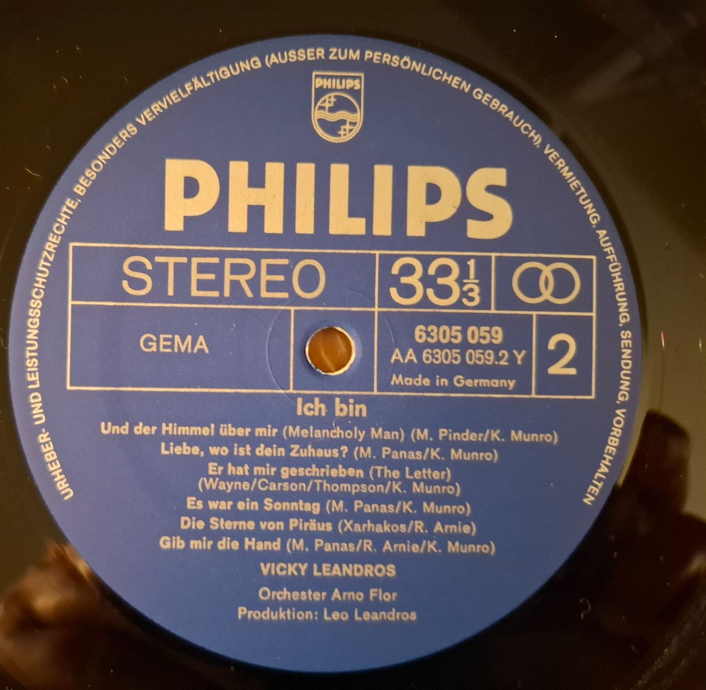 Schallplatten: Vicky Leandros, ICH BIN "Samt-Cover. – Gebraucht aus Zürich von Loubol 2