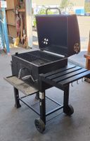 Holzkohlegrill