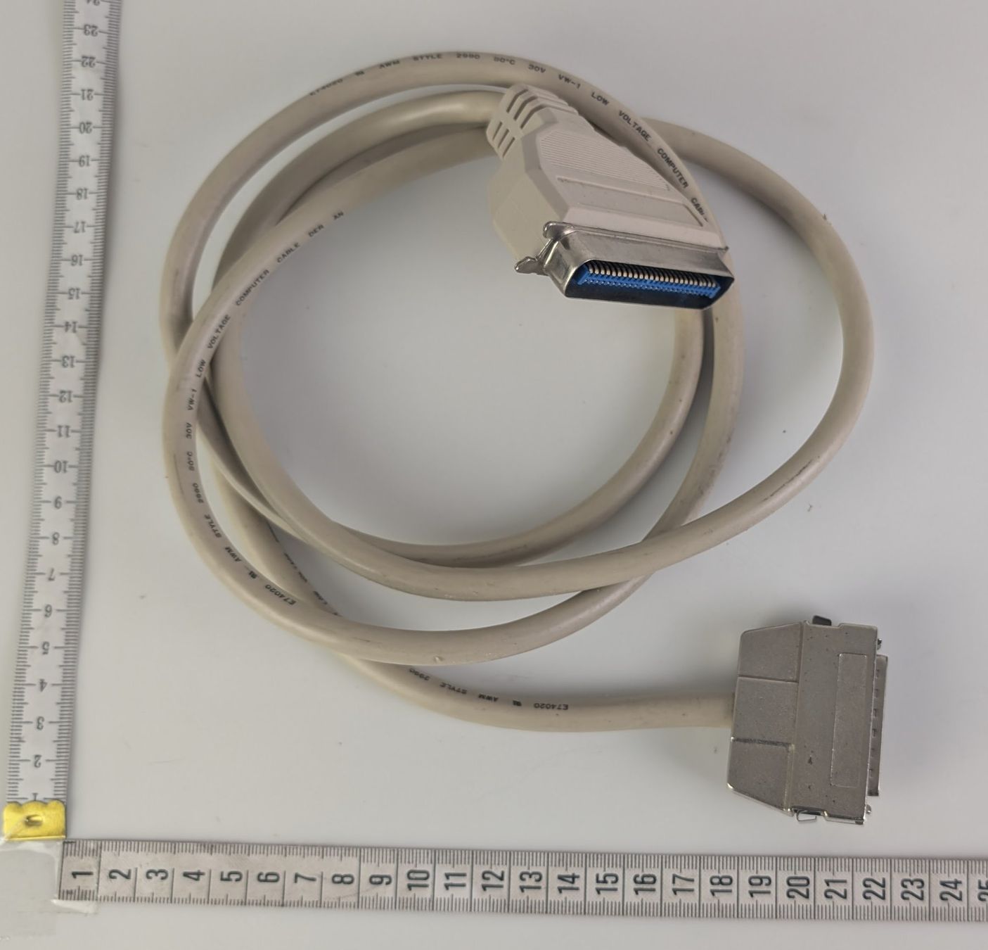 Cavi: Originaler Centronics Druckerkabel, 50 polig – Usato da Zürich venduto da axolottchen