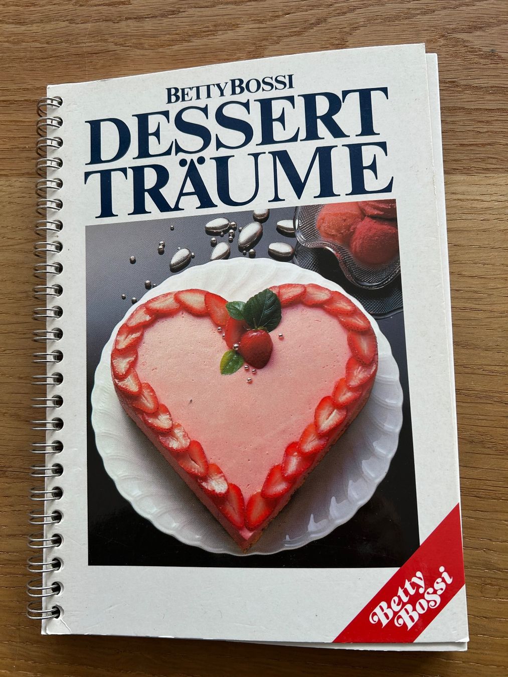 Libri: Betty Bossi Dessert Träume – Usato da Oensingen venduto da Rainman71