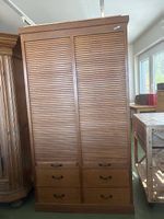 Vintage Rollladenschrank / Aktenschrank aus Holz