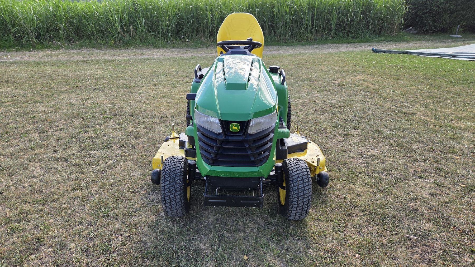 John Deere Rasenmäher: Aufsitzrasenmäher John Deere X590 – Gebraucht aus Wichtrach von dundeee 3