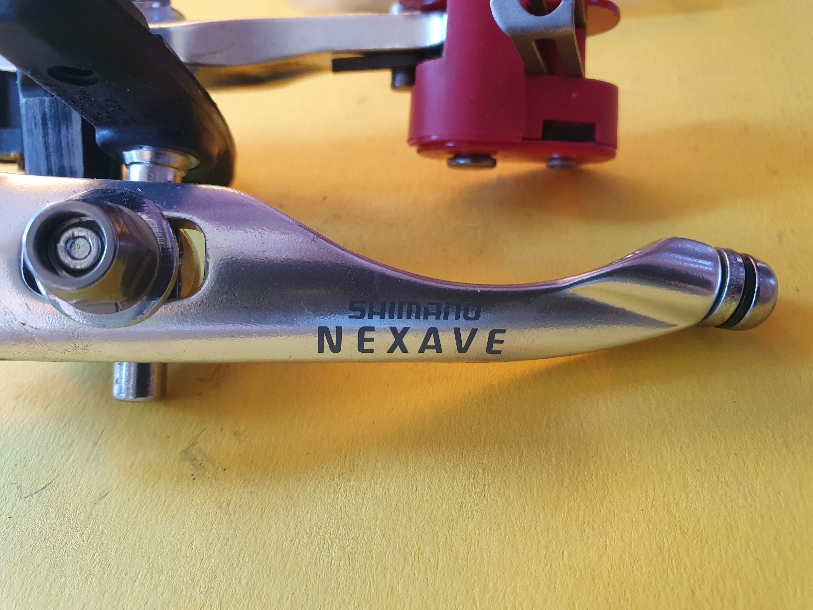 Shimano Pezzi di ricambio: 2 Kompl. SHIMANO NEXAVE V- BRAKE, Neuwertig. – Nuovo (secondo la descrizione) da Niedergösgen venduto da joh_6txt 5