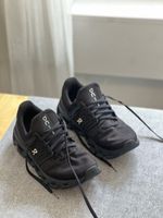 On Cloud Swift running shoes black size EU 38.5 used
