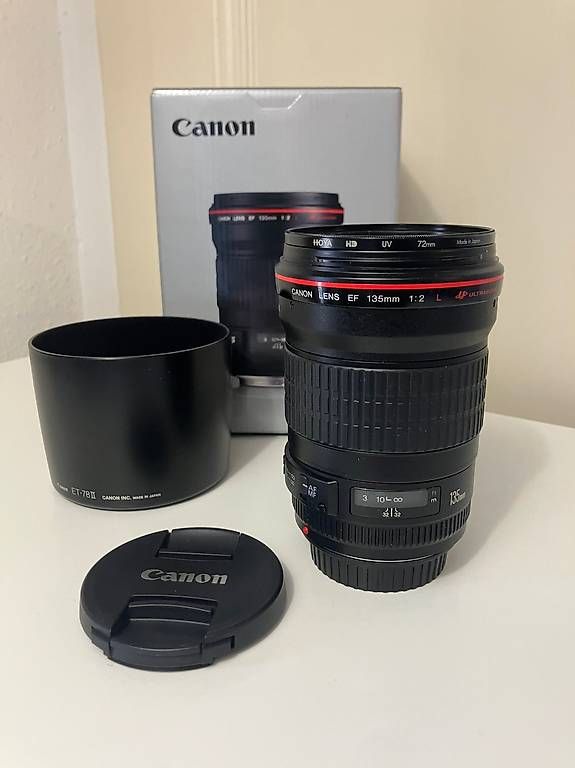 Canon Objektive: Canon EF 135mm 1:2 L – Gebraucht aus Genève von Capt3