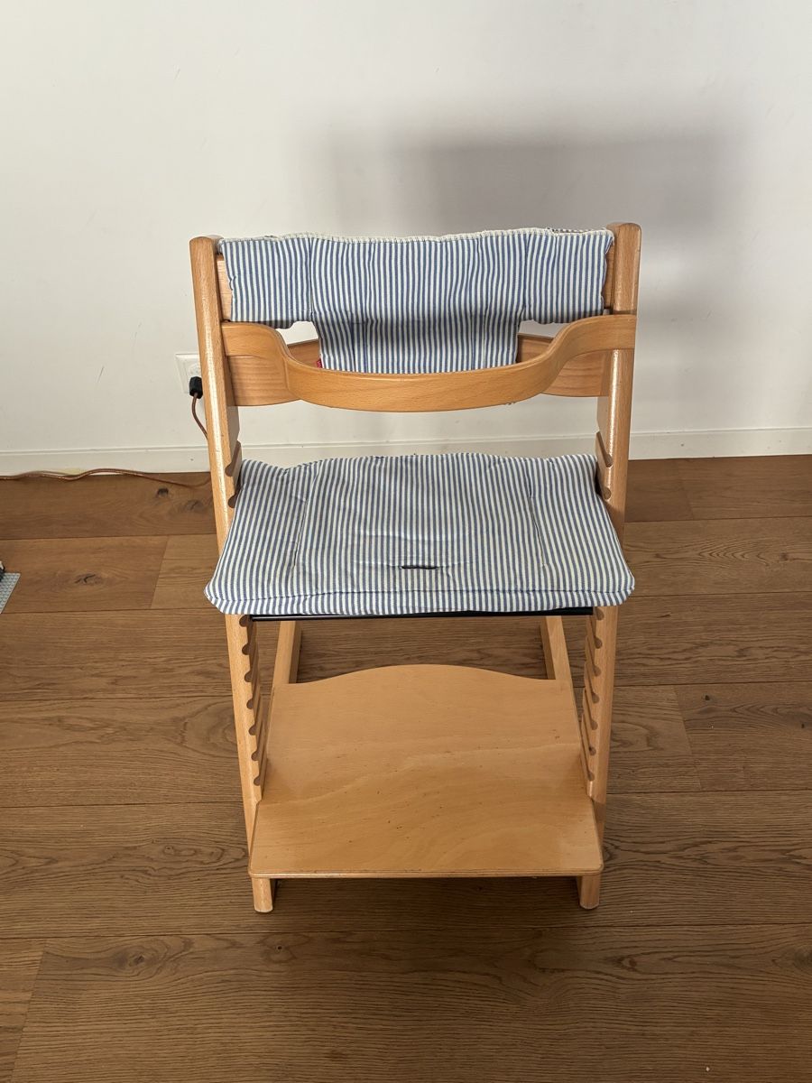 Stokke Chaises hautes: Stokke Tripp Trapp – D'occasion à Zürich par Fiocco 1