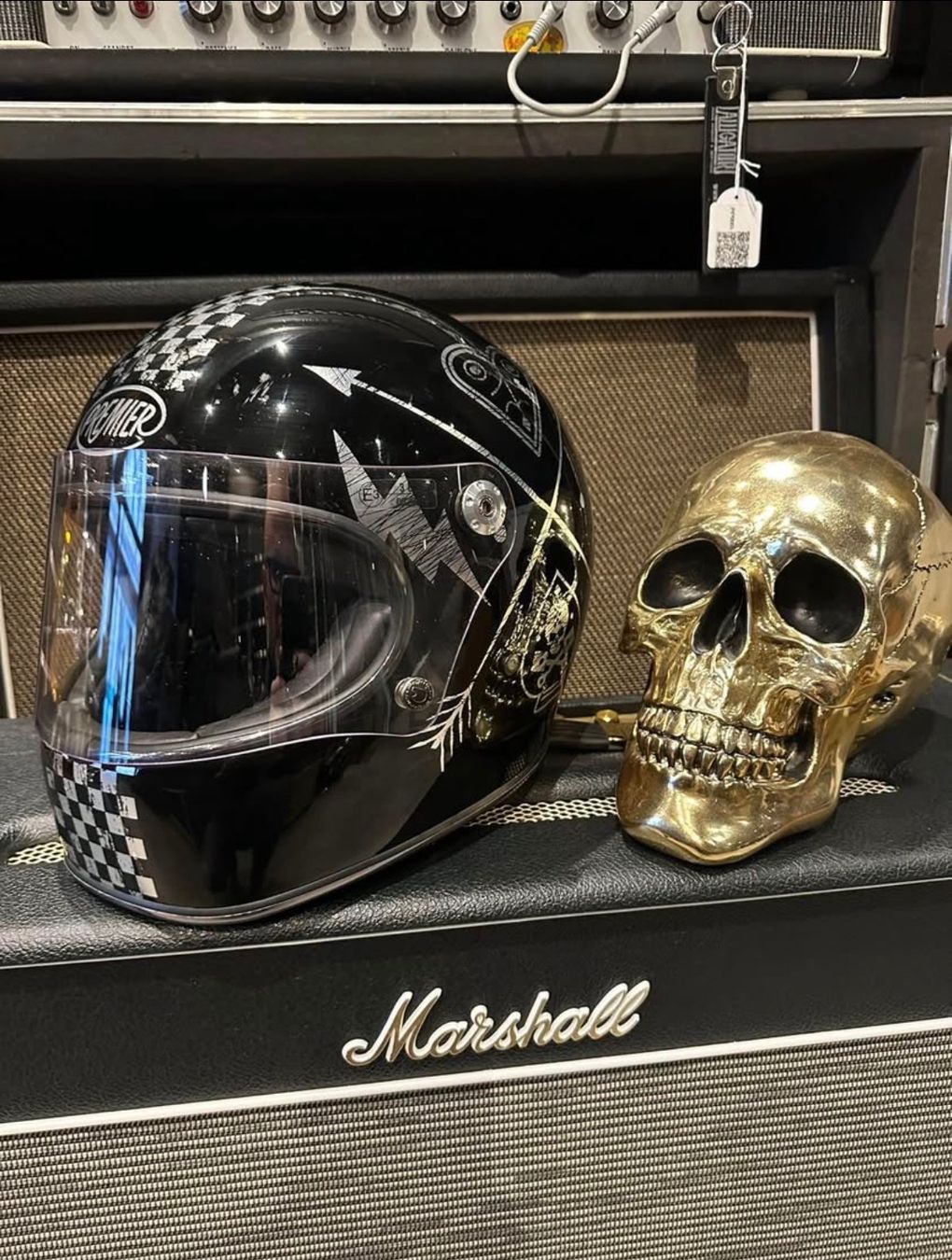 Caschi & visiere: Casque Premier Trophy NX Silver – Usato da Villeneuve VD venduto da haroszek