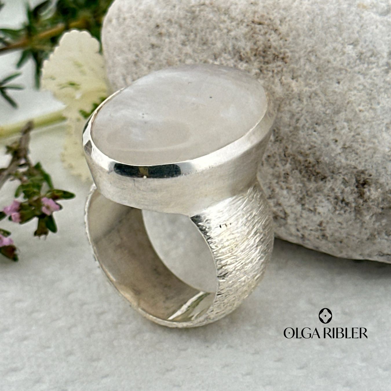 Olga Ribler Bagues: Mondstein Silber Ring 925 Grösse 58 – Neuf (Voir description) à Luzern par Schmuckoutlet 3