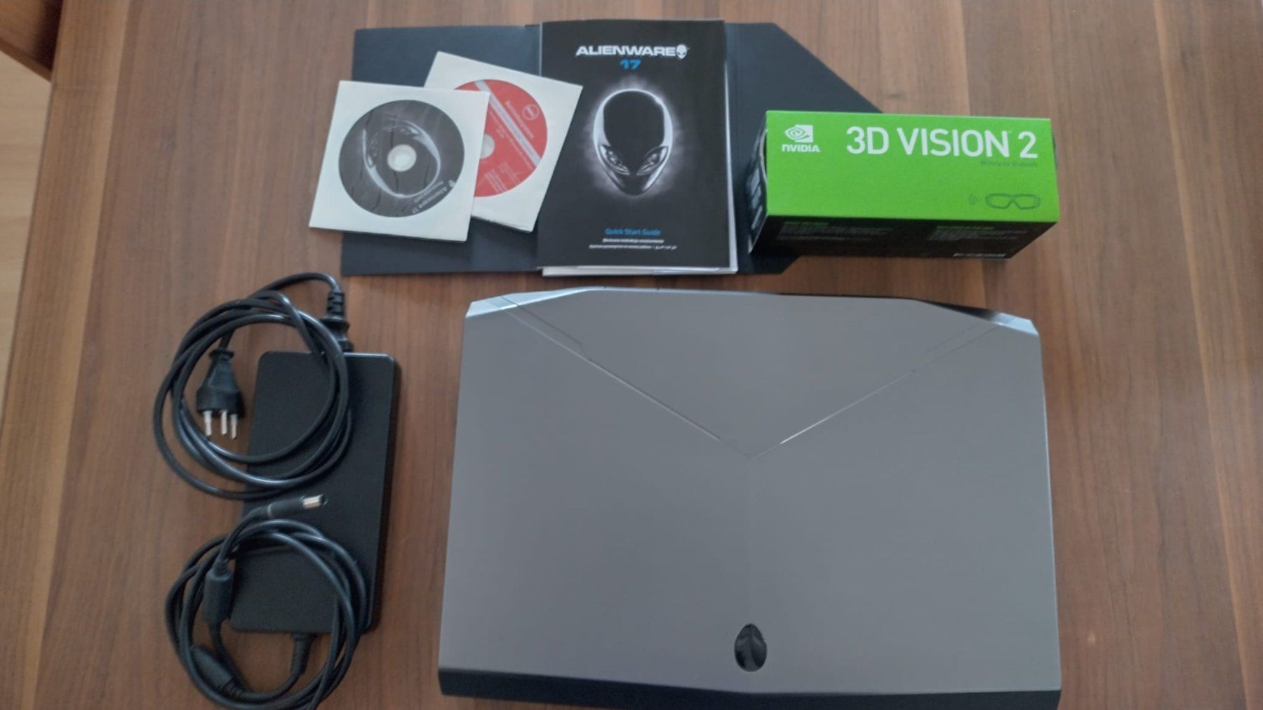 Alienware Notebooks: Alienware 17 Gaming-Laptop i7 Nvidia 3D – Gebraucht aus Werthenstein von