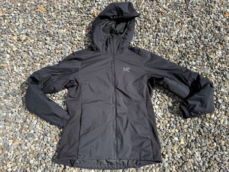 Arcteryx Atom Kunstfaserjacke M schwarz NEUwertig!
