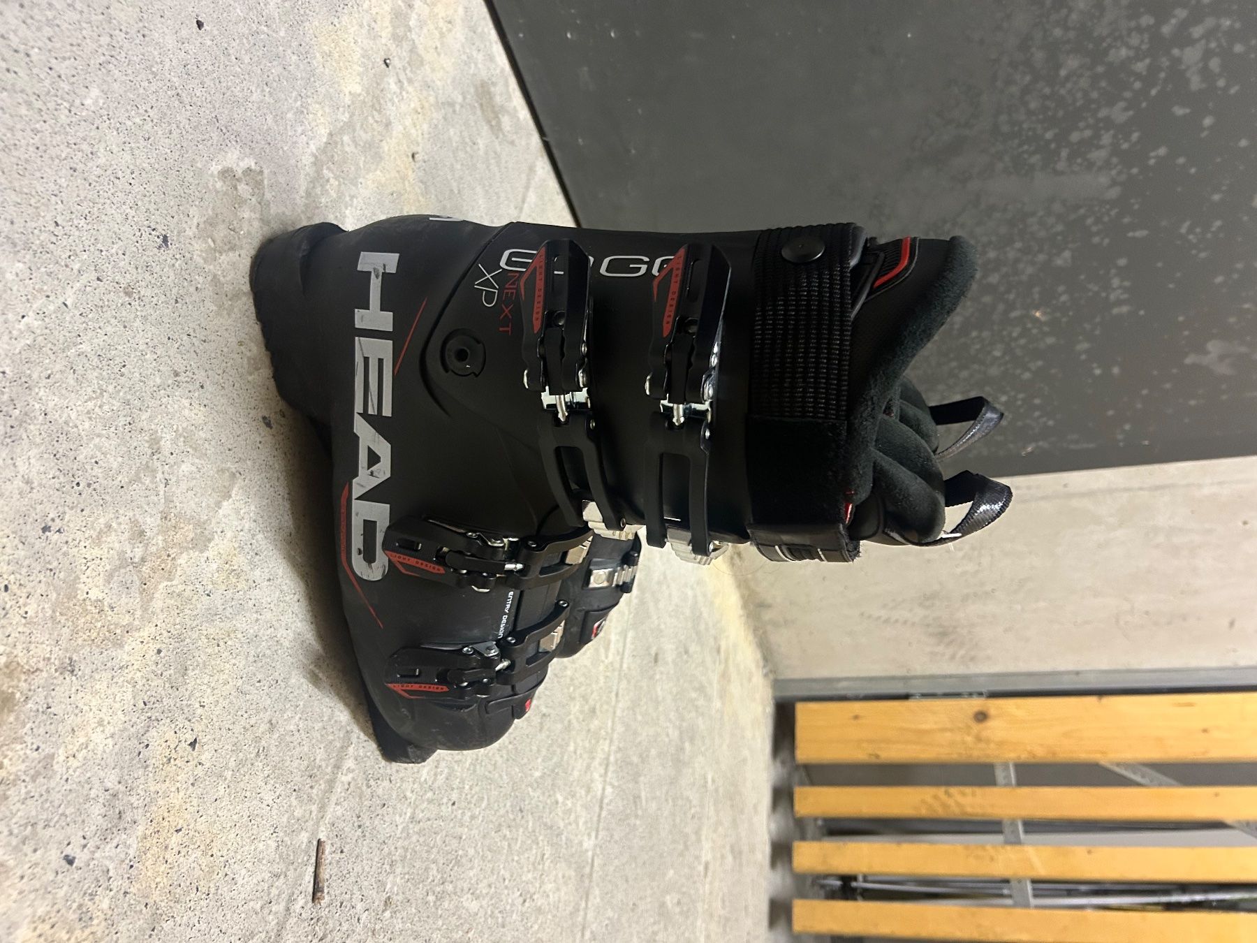 Head Scarpe da uomo: Chaussures de ski HEAD – Usato da Chavannes-près-Renens venduto da coraliebanuls 1