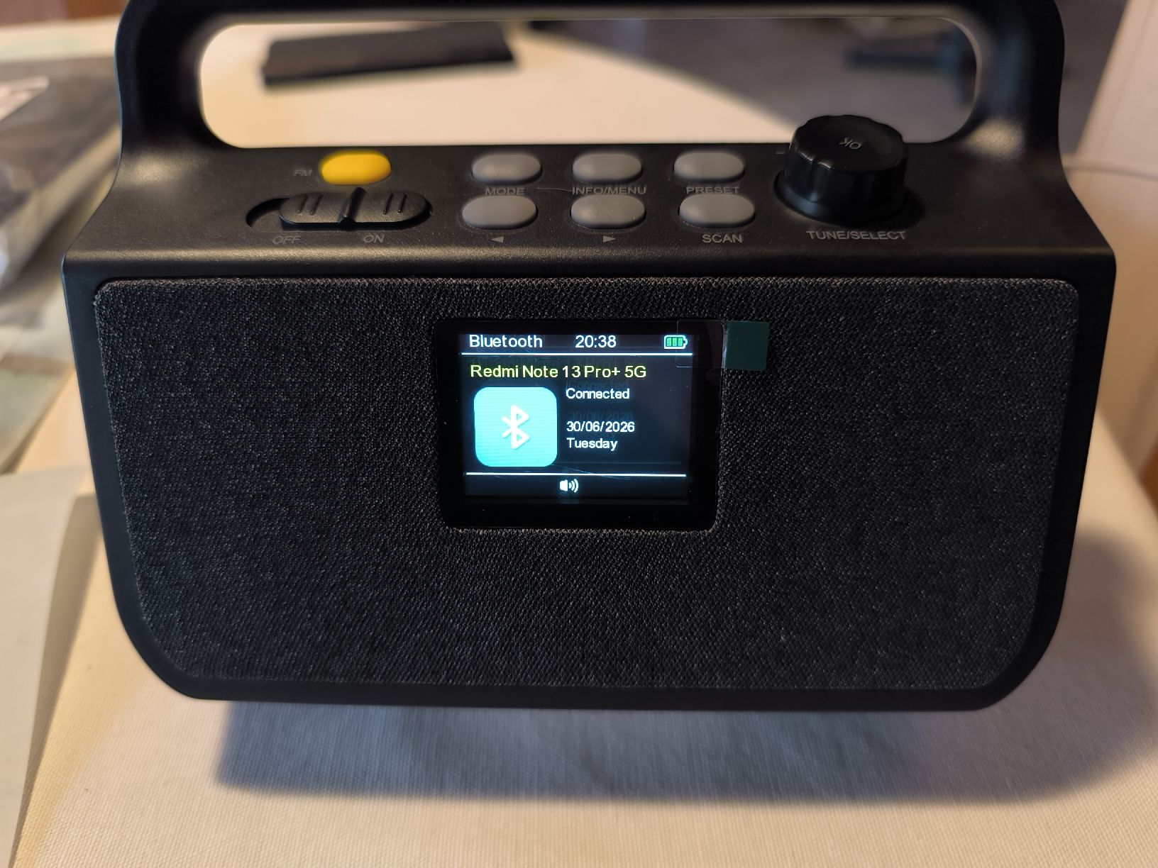 Radio: DAB plus Radio mit Bluetooth  – Nuovo e nell'imballaggio originale da Frutigen venduto da Chenel0815