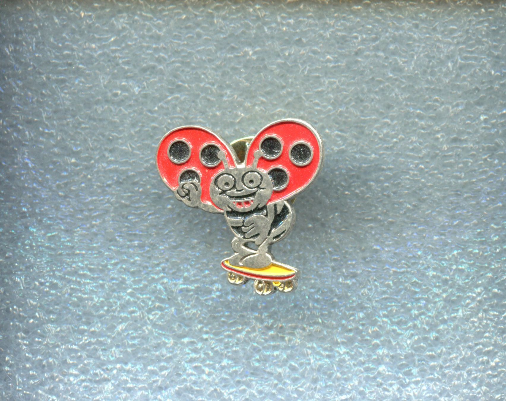Placchette & Badge: BLICK Käfer  SKATER – Usato da Winterthur venduto da Sammleroase