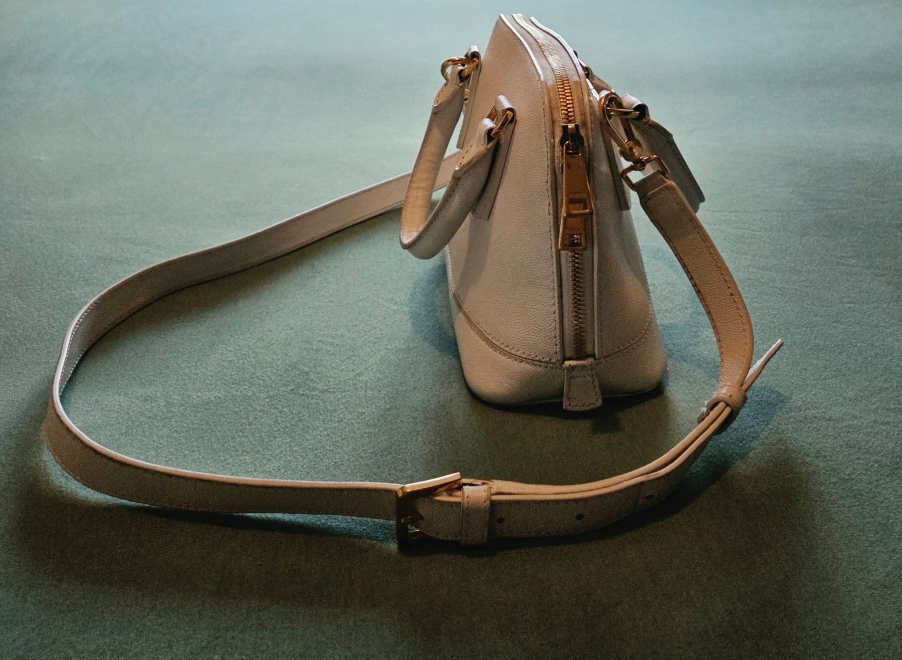 Furla Taschen für Damen: FURLA  Leder Hand – Neu (gemäss Beschreibung) aus Zürich von zas_hh8m 4