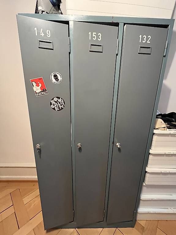 Armadi: Metallschrank / Spindschrank – Usato da St. Gallen venduto da ram_6d9h 3